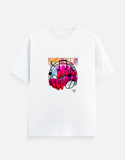 White cotton crew neck t-shirt with DREAMER graphic